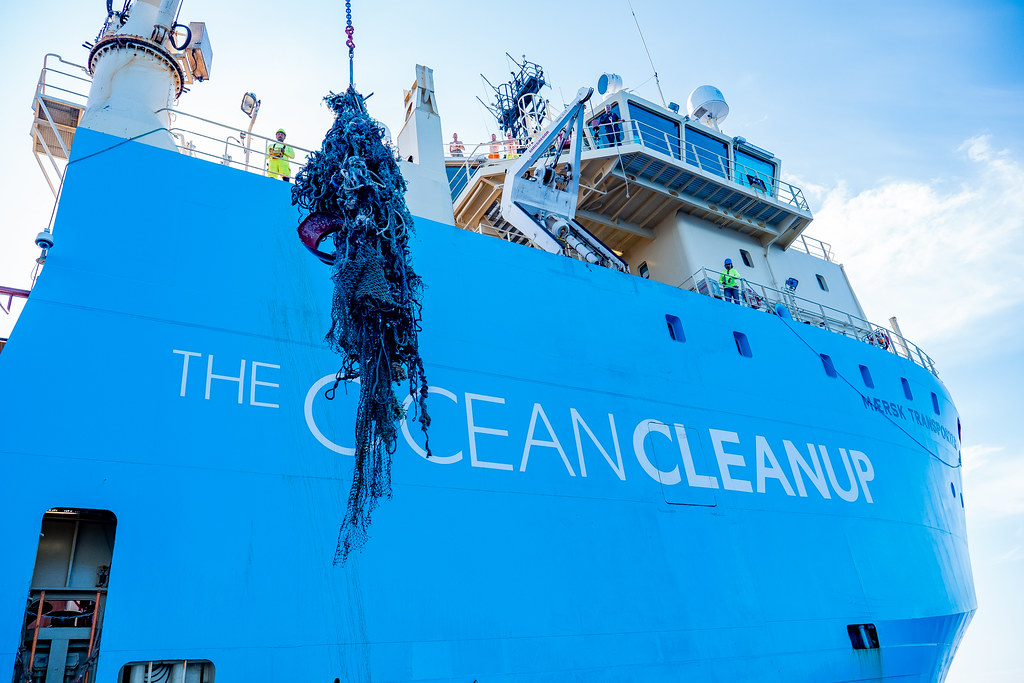 海洋吸塵器首次成功收集垃圾，任務在12月間完成。照片提供：The Ocean Cleanup