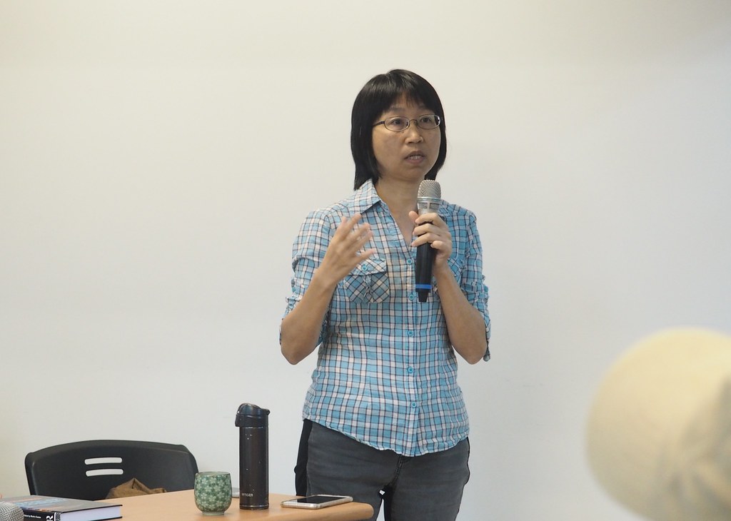 中山大學社會系副教授邱花妹表示,未來將推動在地維修咖啡館。攝影:李育琴