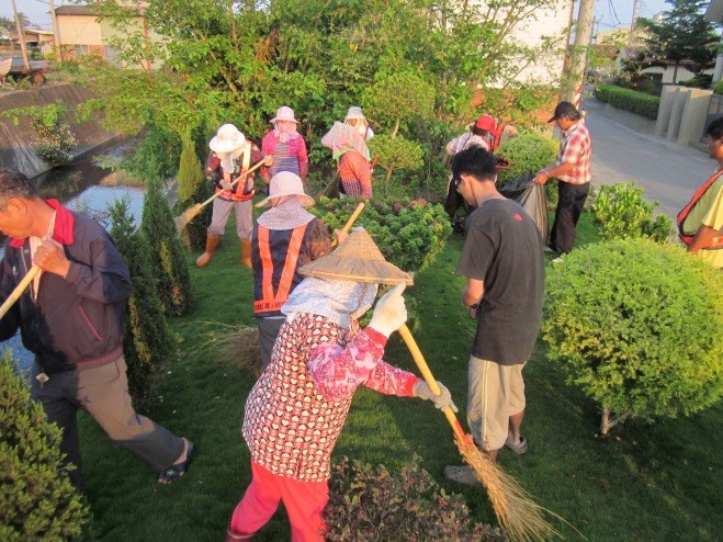 ▲由仕安合作社發起的志工清掃活動，實現讓社區共好的願景。（圖／仕安合作社提供）