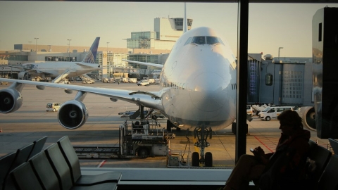「Google航班」碳排數據大調降 遭批粉飾航空業高排放事實