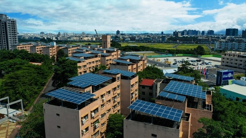 「蛤，維護光電比電梯容易？」 別擔心，屋頂光電會是好厝邊