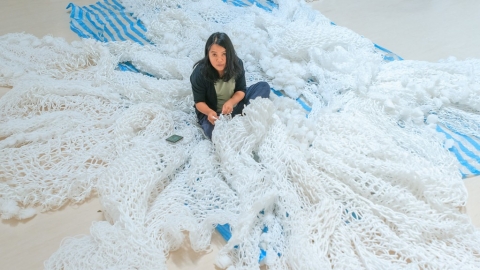 在山與海、夢與夢之間，重新編織失落的根——專訪魯凱族藝術家安聖惠