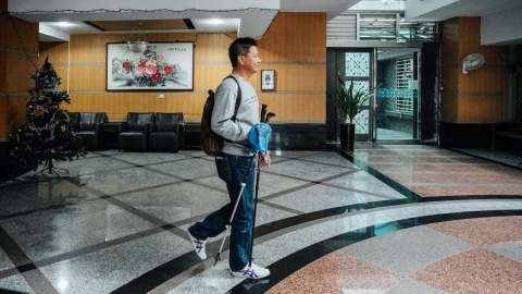曾文誠徒步環島手記：老旅社裡流轉的小社會